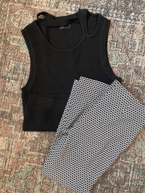 Chico's Womens 4 So Slimming Ankle Pants Black and White Geometric Pattern